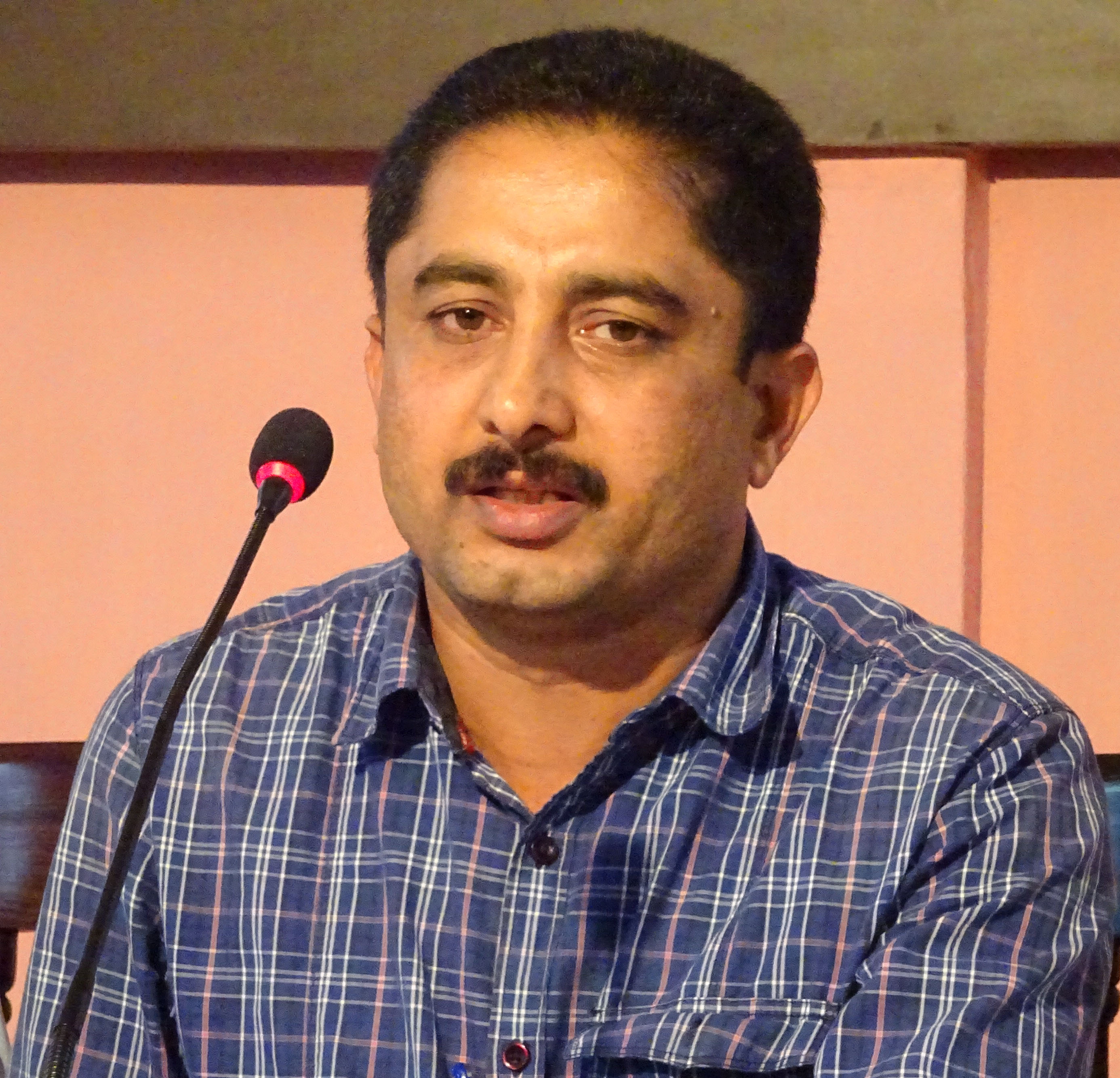 ಮಡಿಕೇರಿ : ಸಹಕಾರ ಯೂನಿಯನ್ ಅಧ್ಯಕ್ಷರ ವಿರುದ್ಧ ಅಸಮಾಧಾನ